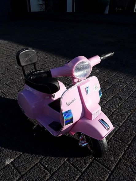 Lizenz Vespa PX 150 Roller Scooter 1x 18W 6V Kinder Elektro Motorrad mit Stützräder